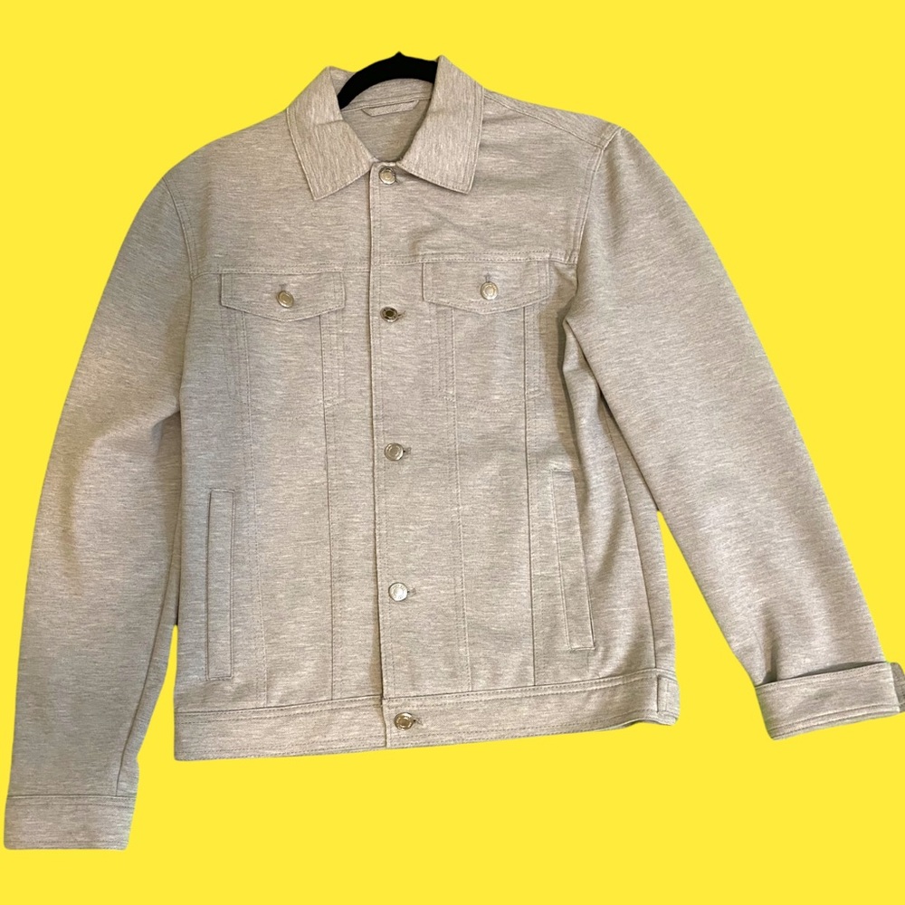 Very nice coat still in good condition